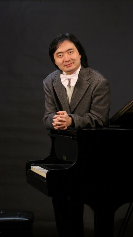Sheng Cai, piano